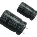 Πυκνωτής Ηλεκτρολυτικός Κάθετος 3300μF 6.3V 105°C